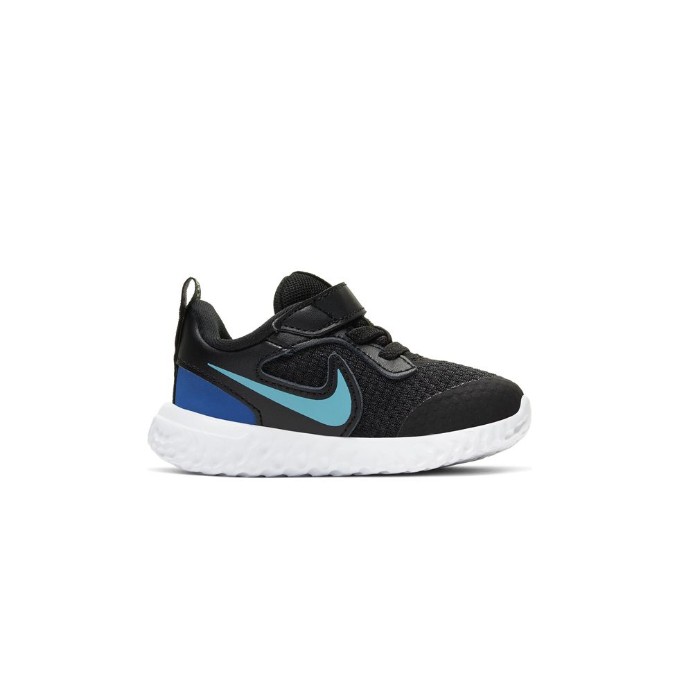 nike revolution 5 junior