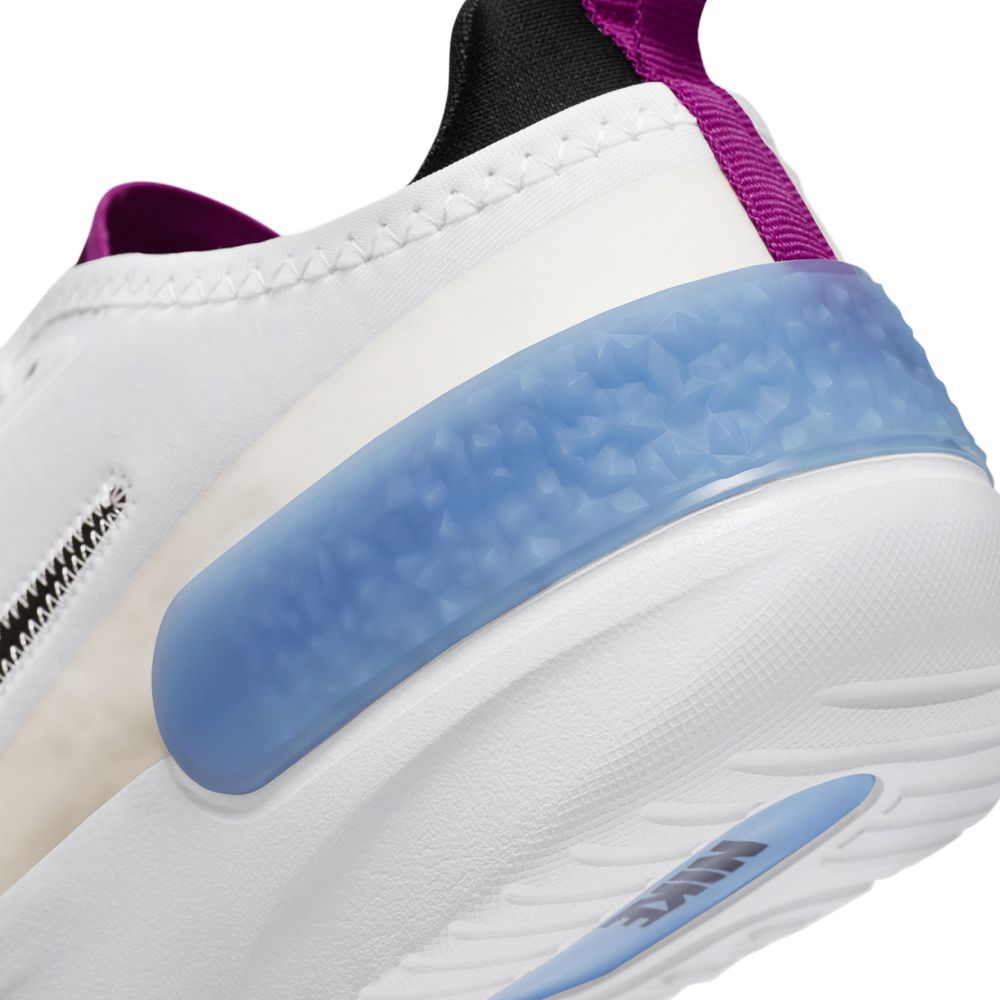 ZAPATILLAS NIKE AMIXA MUJER - redsport