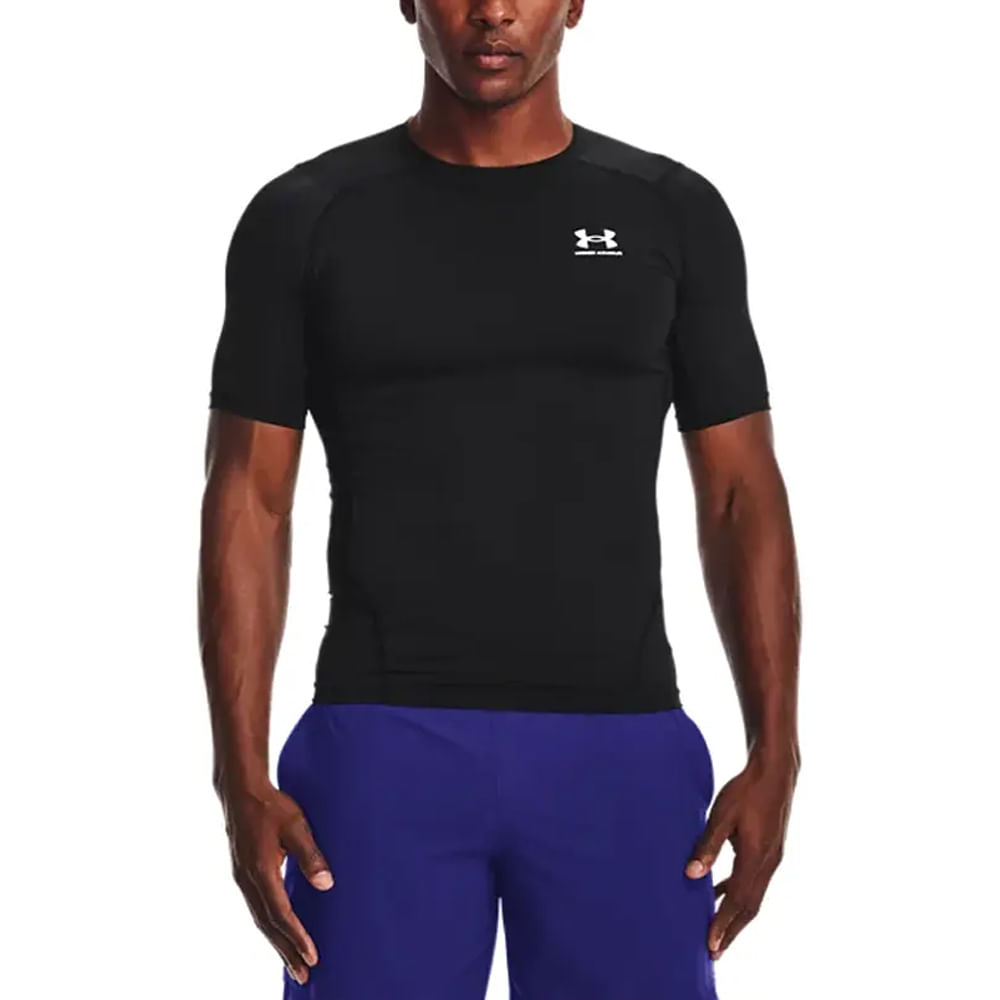 remera termica under armour