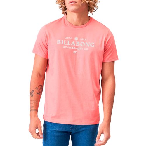 Encontrá las Mejores Remeras para Hombre | Red Sport