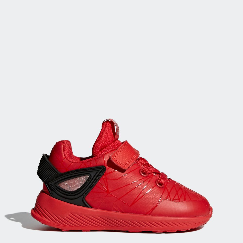 niños con tenis adidas