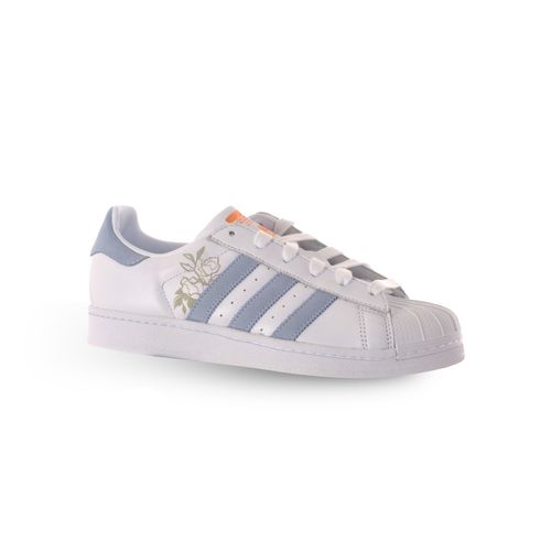 zapatillas adidas superstar celestes